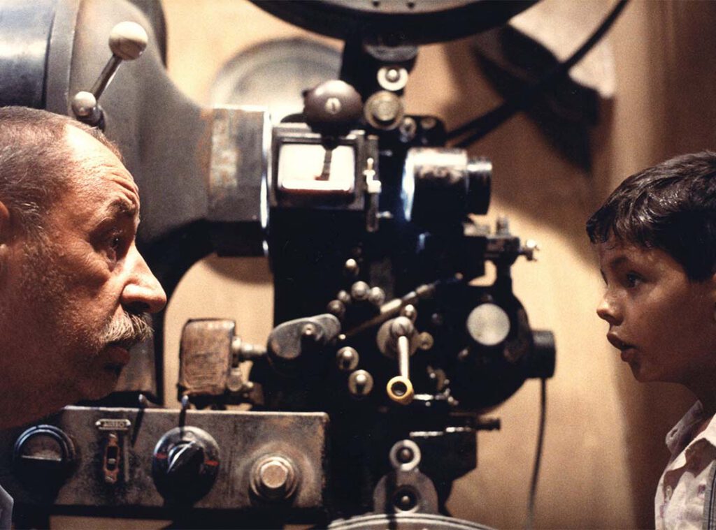 Scena del film Nuovo Cinema Paradiso