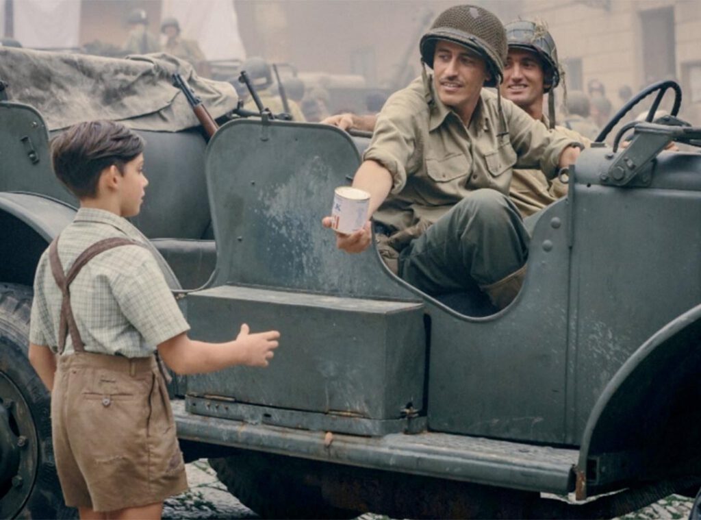 Scena del film in Guerra per amore