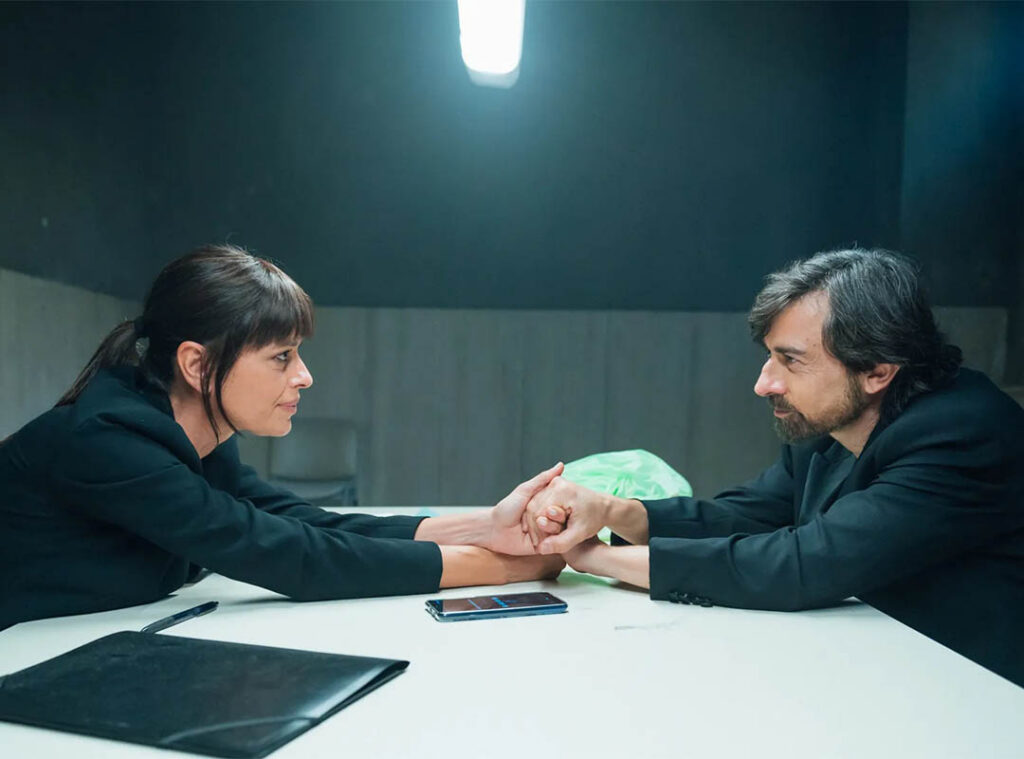 Claudia Pandolfi nella serie The Bad Guy