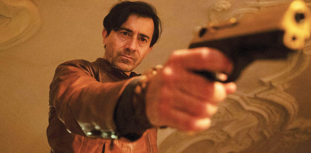 Scena della serie TV The Bad Guy con Luigi Lo Cascio