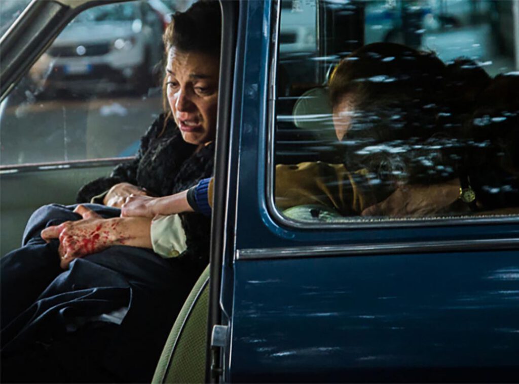 Scena del film Il delitto Mattarella