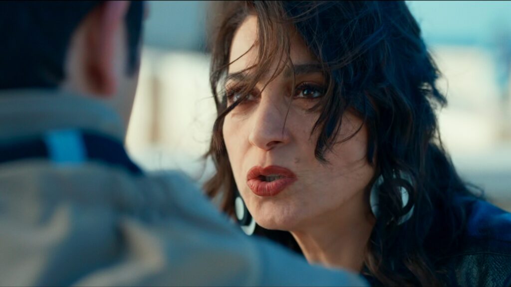 Scena del film dei Sansoni "E poi si vede"